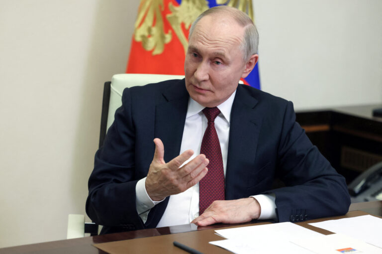 Putin: „Participarea Europei la negocierile despre Ucraina va fi necesară, dar acordul este departe”