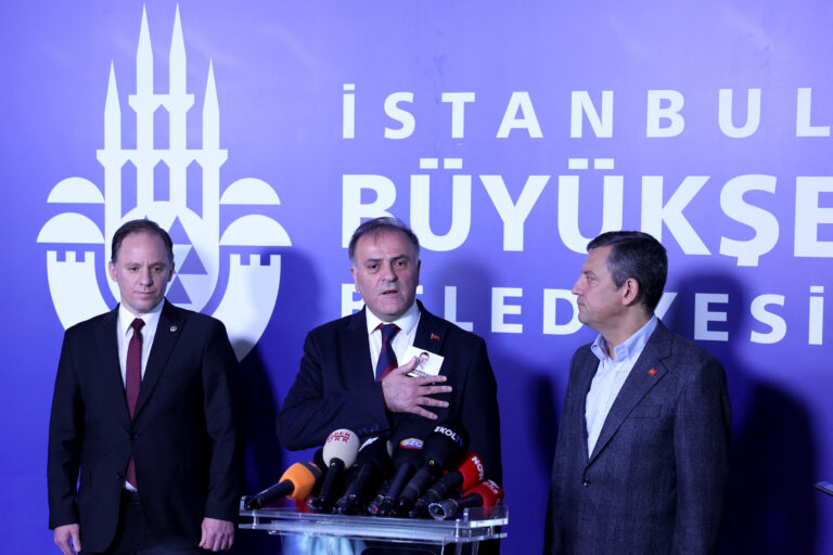 Opoziția din Turcia a ales un primar interimar al Istanbulului după condamnarea lui Imamoglu la închisoare – Nuri Aslan