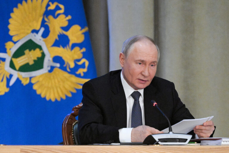 Putin sugerează o administrație temporară pentru Ucraina ca soluție pentru încheierea războiului