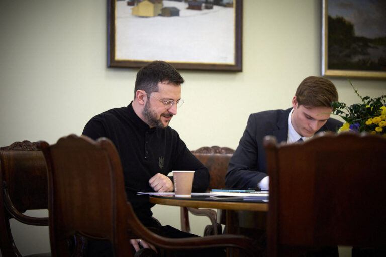 Zelenski a declarat că a avut o discuție substanțială cu Trump despre încetarea parțială a focului și apărarea aeriană