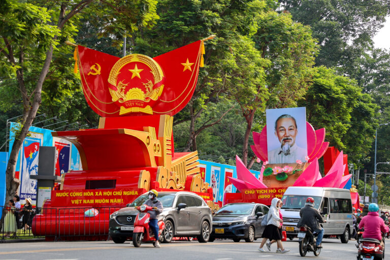 „Victoria credinței”: Vietnamul celebrează 50 de ani de la sfârșitul Războiului din Vietnam
