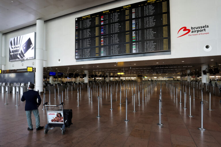 Aeroporturile belgiene anulează zborurile de marți, 29 aprilie, pe fondul unei greve iminente