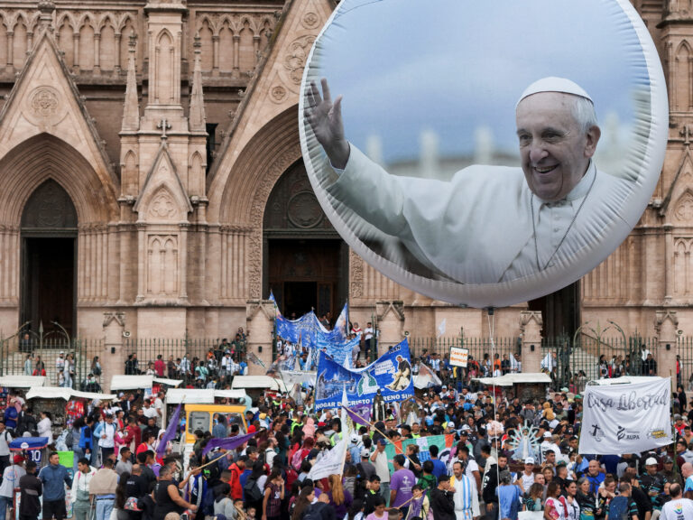 Papa Francisc, pontiful argentinian, nu s-a mai întors acasă niciodată