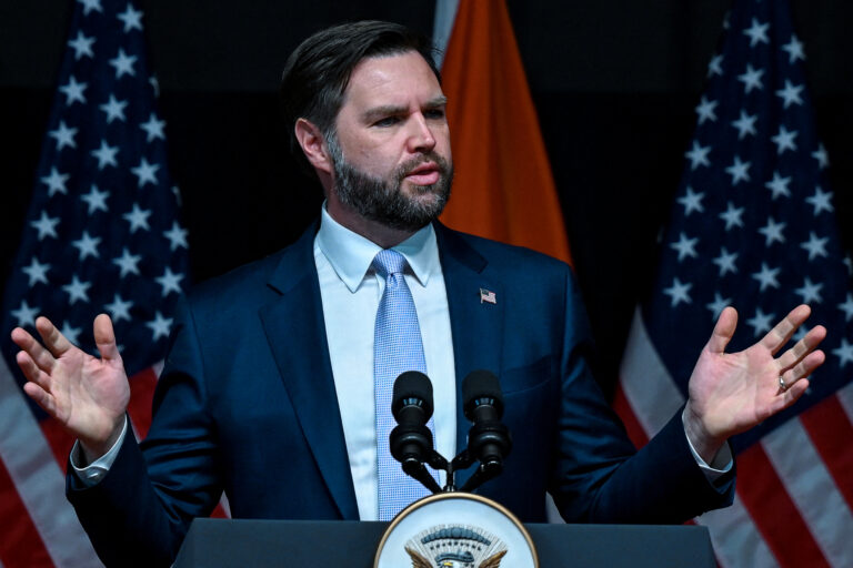 Vicepreședintele SUA, JD Vance: Războiul dintre India și Pakistan „nu este treaba noastră”