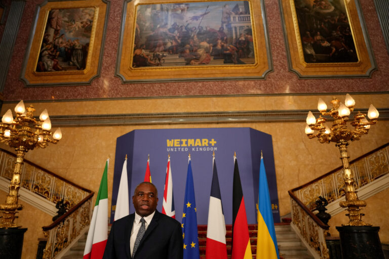 Marea Britanie găzduiește miniștrii de externe ai UE pentru discuții despre apărare și Ucraina înainte de summit