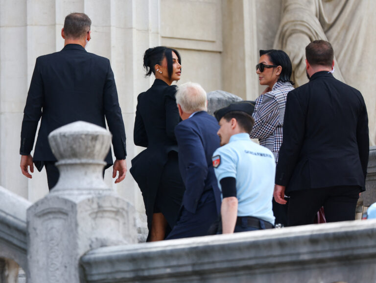 Kim Kardashian în fața instanței din Paris: „Am crezut că o să mor” în timpul jafului din 2016