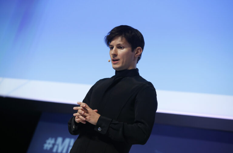 UPDATE: Fondatorul Telegram acuză Franța că a cerut blocarea vocilor conservatoare din România înainte de alegeri