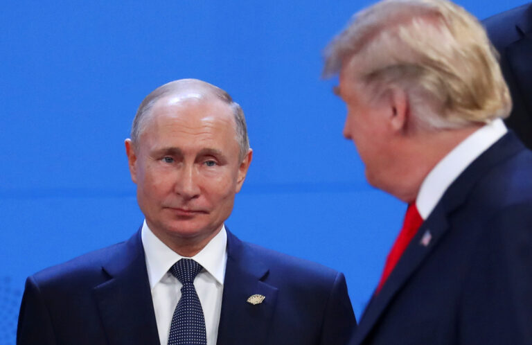 Trump urmează să poarte discuții cu Putin pentru a pune capăt războiului din Ucraina