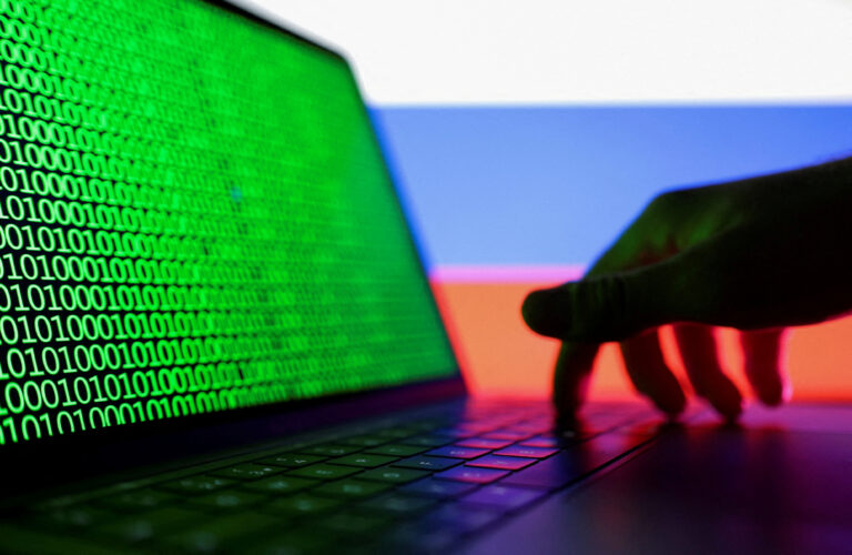 SUA acuză un rus că a creat un virus informatic folosit la atacuri cibernetice timp de peste 10 ani