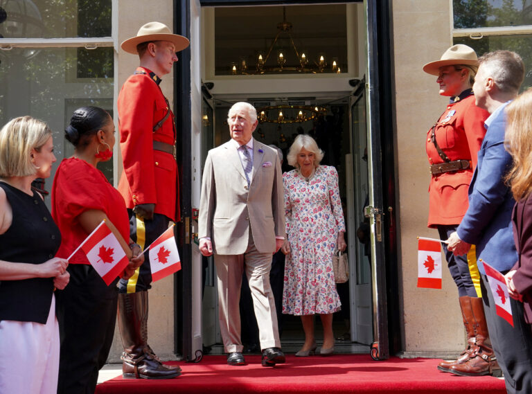 Regele Charles vizitează Canada în semn de sprijin pentru regat, vizat de Trump