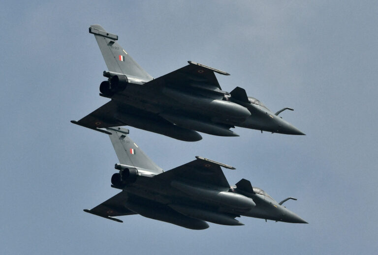 India lansează programul pentru avioane stealth, în contextul tensiunilor cu Pakistanul
