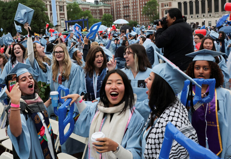 Sfârșitul visului american: Studenții chinezi, tot mai disperați după înăsprirea vizelor în SUA