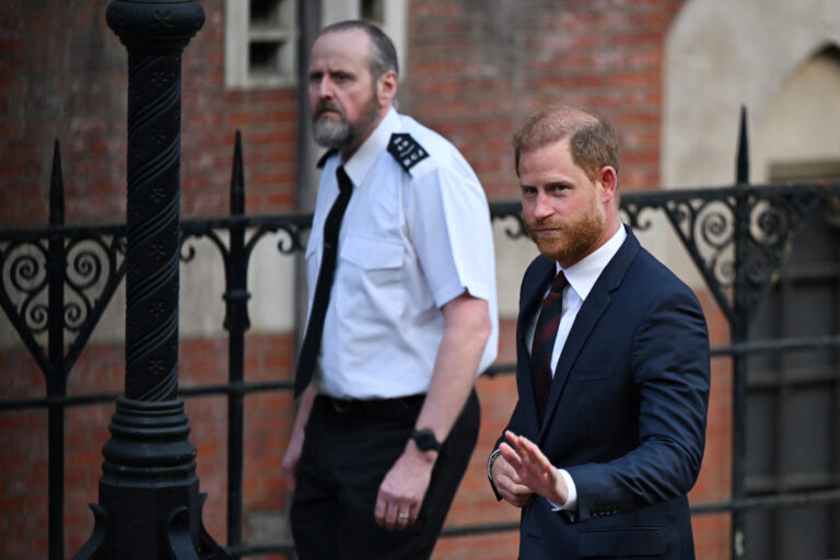 Prințul Harry își dorește o reconciliere cu familia regală, dar nu vorbește cu Regele Charles
