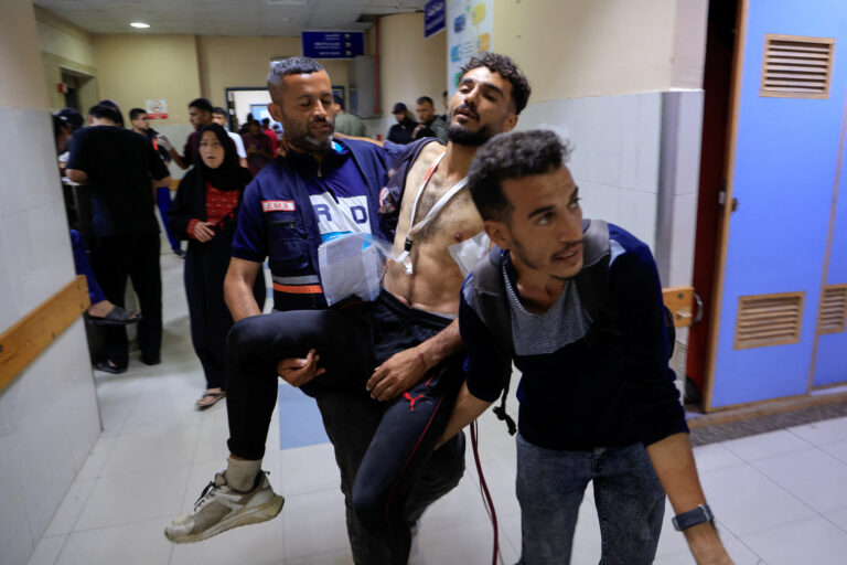 Atac israelian lângă un punct de livrare a ajutoarelor ucide 30 de persoane în Rafah