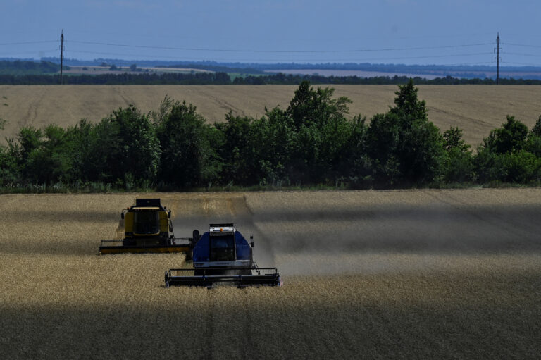 UE și Ucraina negociază noi cote comerciale agricole între regimul actual și scutirile din perioada războiului