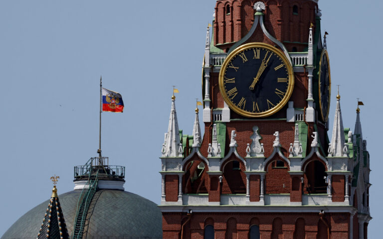 Kremlinul evită să prezică o posibilă întâlnire față în față între Putin și Trump