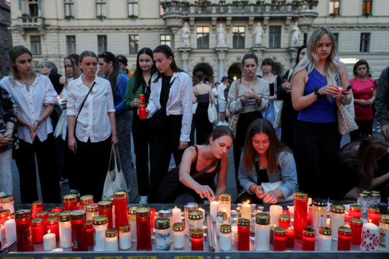 Atac armat într-o școală din Austria: Poliția caută răspunsuri după tragedia din Graz