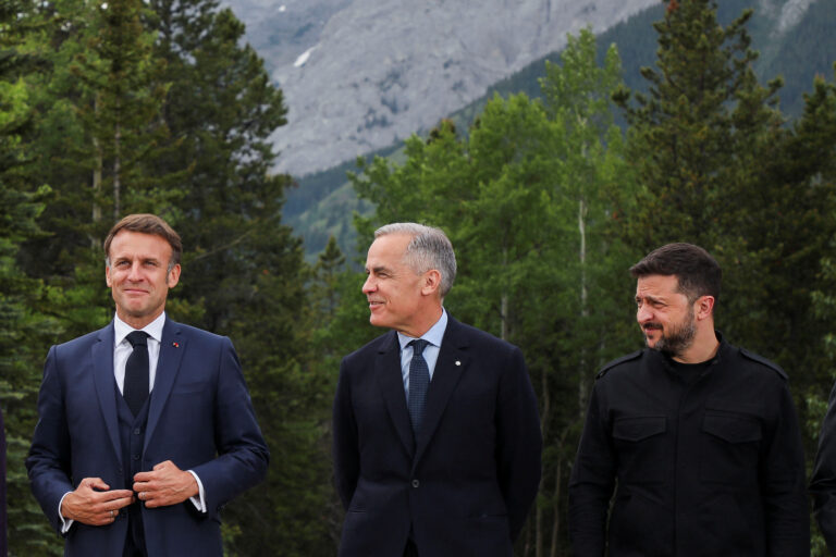 Zelenski pleacă de la summitul G7 fără întâlnire cu Trump și fără noi promisiuni de armament din partea SUA