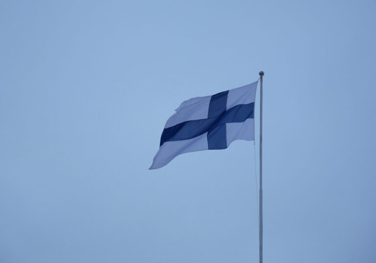 Finlanda finalizează ancheta privind avarierea cablului din Marea Baltică, suspectează echipajul unui tanc petrolier