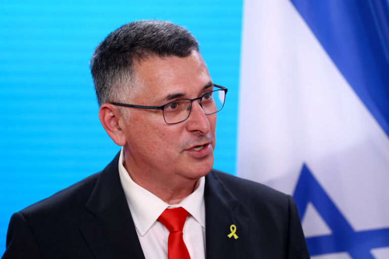 Israel și Hamas avansează spre un armistițiu: semnale pozitive din negocieri și sprijin internațional