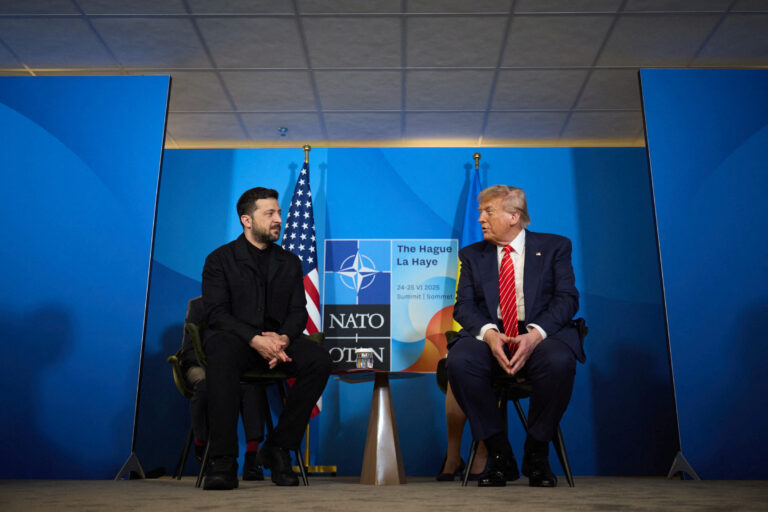 De la Alaska la Washington: Trei scenarii pentru întâlnirea dintre Zelenski și Trump