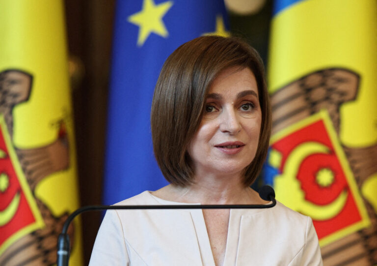 Alegeri parlamentare în Republica Moldova: Comisia Electorală aprobă participanții la scrutin înaintea Zilei Independenței