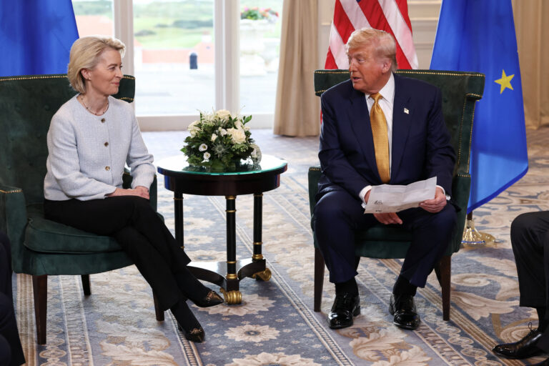 Trump și Ursula von der Leyen discută situația copiilor afectați de război