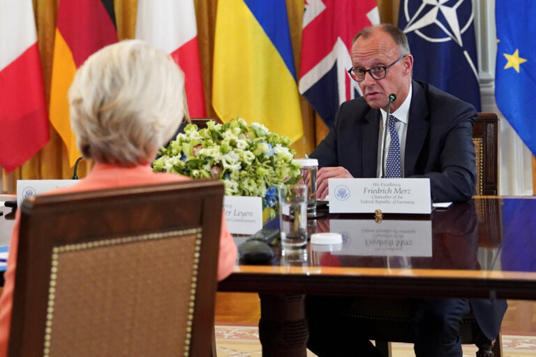 Discuțiile privind misiuni militare în Ucraina stârnesc îngrijorare în Germania