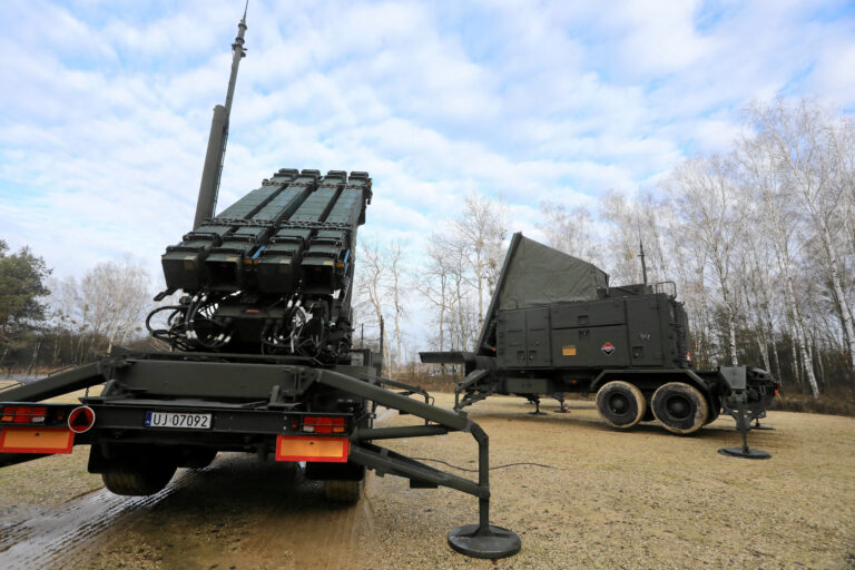 Olanda va trimite sisteme de apărare aeriană Patriot în Polonia, anunță ministrul polonez al apărării