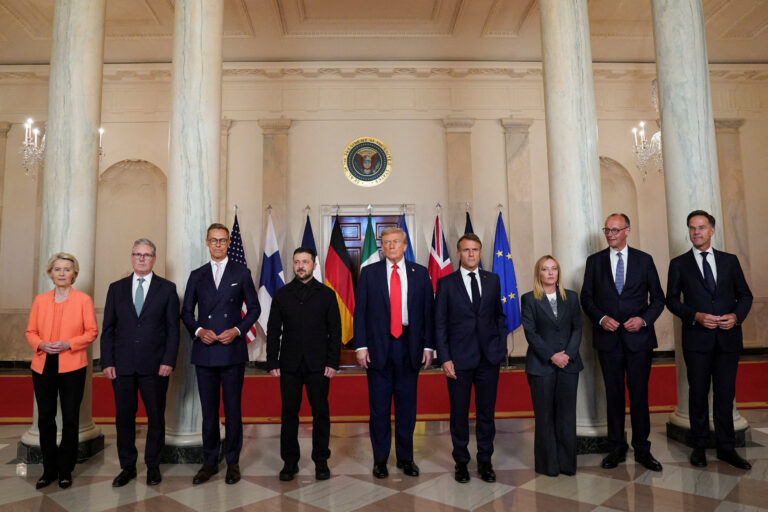 „Schimbul de terenuri” care nu a avut loc: În culisele eforturilor disperate ale lui Trump pentru pacea în Ucraina