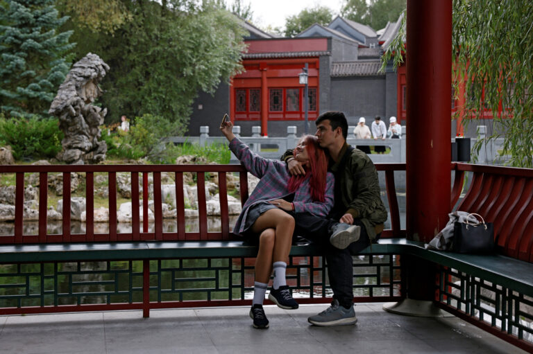 Moscova sub influența Chinei: comerț, cultură și educație