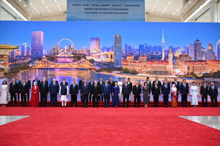 Xi Jinping spune că SCO (Organizația de Cooperare de la Shanghai) are „responsabilități mai mari” în menținerea păcii regionale