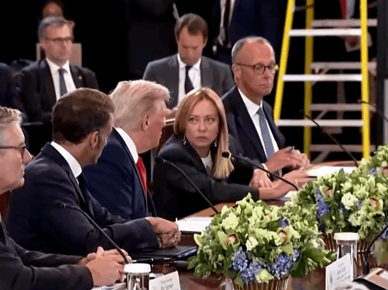 Giorgia Meloni către Donald Trump: „Nu vreau niciodată să vorbesc cu presa italiană”