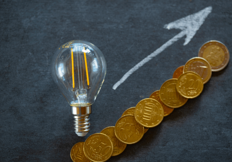Energia electrică, în topul scumpirilor din iulie 2025 – creștere de aproape 63%