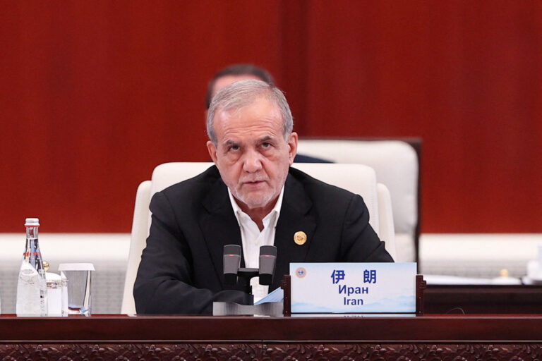China și Rusia sprijină Iranul în respingerea inițiativei europene de restabilire a sancțiunilor ONU