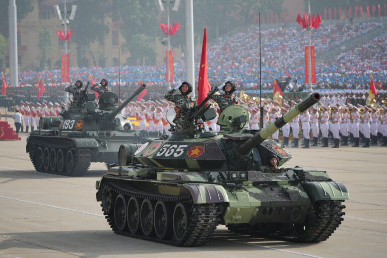 Vietnam sărbătorește Ziua Independenței, paradă militară grandioasă la Hanoi