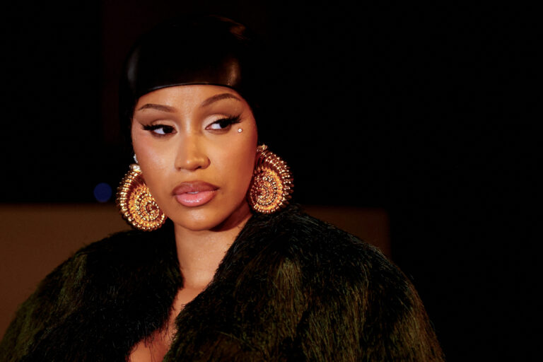 Juriul din California o declară nevinovată pe Cardi B în procesul pentru acuzații de agresiune