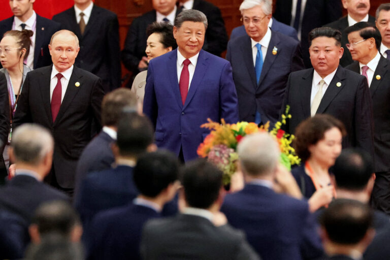 Kremlin către Trump: Putin nu complotează împotriva SUA alături de Xi și Kim