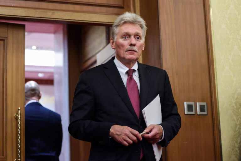 Kremlin: Opiniile lui Merz privind negocierile pentru Ucraina nu contează după comentariile despre Putin ca „criminal de război”