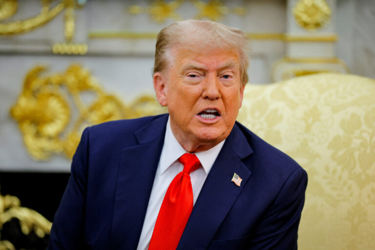 Trump anunță că va organiza discuții despre Ucraina în zilele următoare