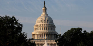 Vance avertizează: SUA se îndreaptă spre blocaj guvernamental după întâlnirea cu democrații