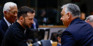 UE încearcă să dezamorseze tensiunile în Ucraina, în timp ce Ungaria blochează aderarea Kievului