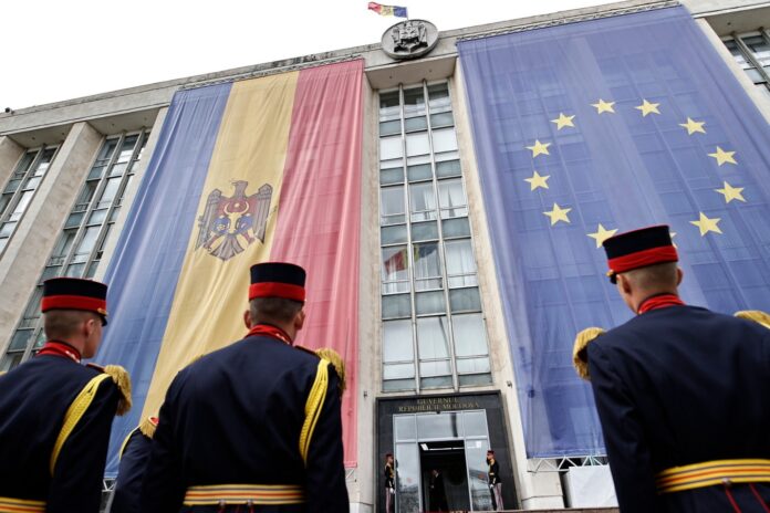 Sursa: Facebook, Guvernul României