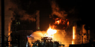 Incendiu la rafinăria Chevron din El Segundo, Los Angeles