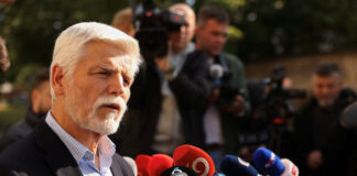 Președintele Cehiei cere partidelor să mențină sprijinul pentru Ucraina după victoria populiștilor