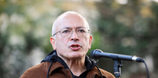 UPDATE: Rusia îl acuză pe Mihail Hodorkovski și alți critici ai Kremlinului în exil că au conspirat pentru preluarea puterii