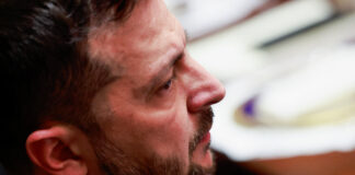 Trump a îndemnat Ucraina să facă cedări teritoriale Rusiei în cadrul unei întâlniri tensionate, potrivit surselor