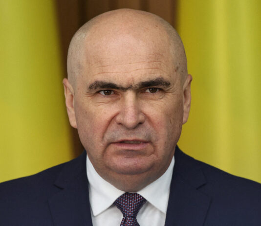 Lovitură de teatru, Consiliul Național al PNL poate fi convocat cel mai devreme conform statutului doar marți, 23 iunie