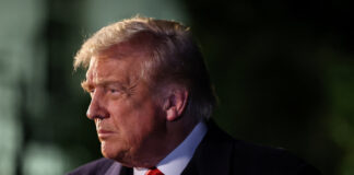 Trump respinge candidatura la președinție din 2028 ca fiind „prea drăguță” și lasă deschisă calea unui al treilea mandat