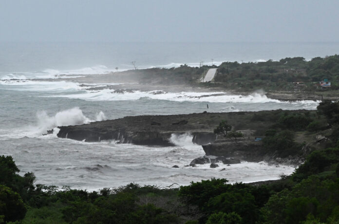 High seas and strong winds batter eastern Cuba ahead of Hurricane Melissa’s landfall